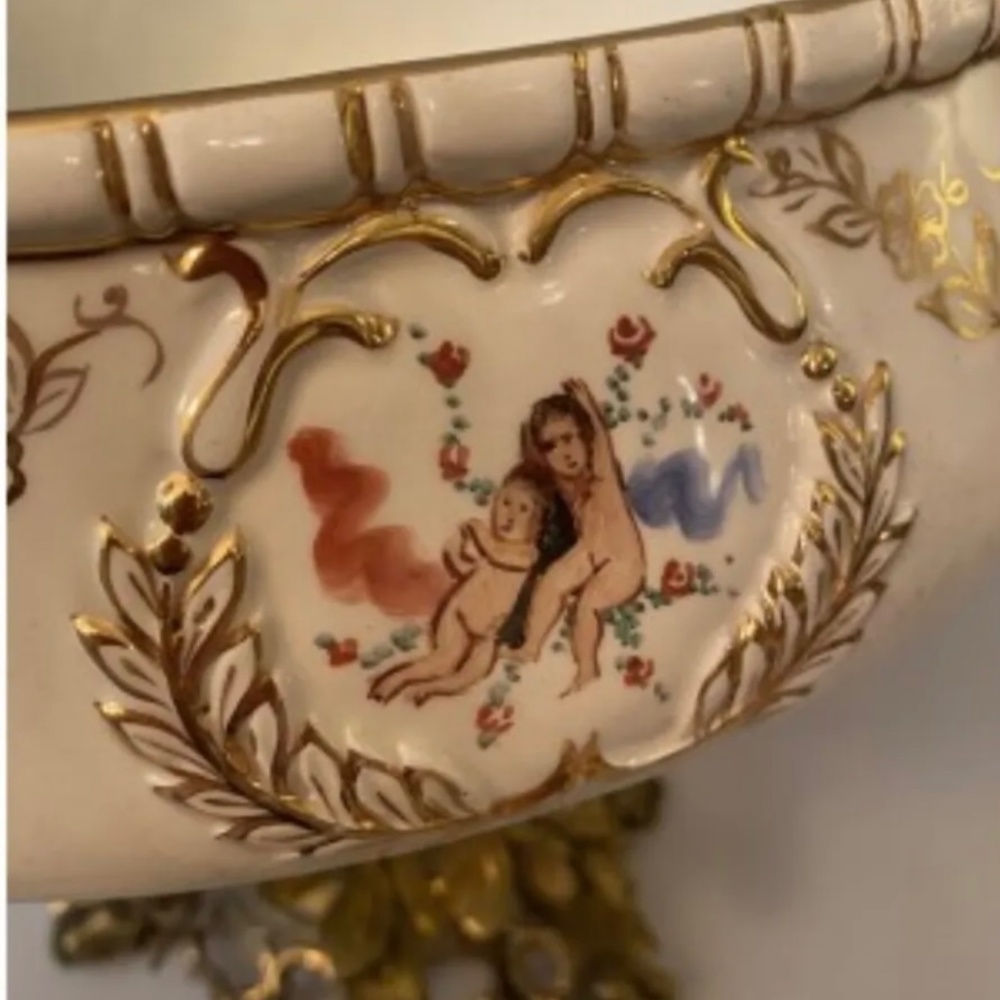 Vintage Floral Porcelain Brass Base Bowl - Picture 6 of 7